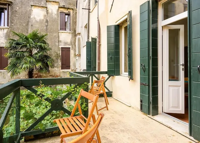 Borgo Canal View By Sarlux