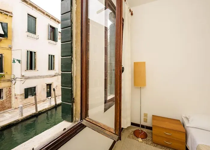 Borgo Canal View By Sarlux